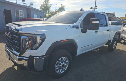 2025 GMC Sierra 2500 Pro