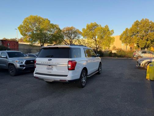 2022 Ford Expedition XLT