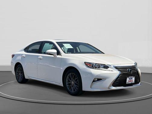 Eminent White Pearl 2018 Lexus ES 350 Base