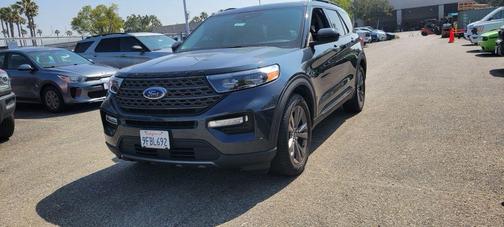 Blue Metallic 2023 Ford Explorer XLT
