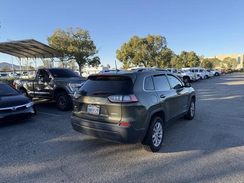 2019 Jeep Cherokee Latitude