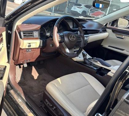 2016 Lexus ES 350 Base