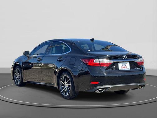 2016 Lexus ES 350 Base