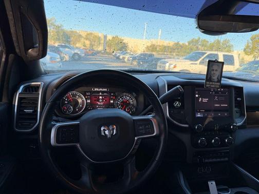 2022 RAM 2500 Big Horn Crew Cab 4x4 6'4' Box