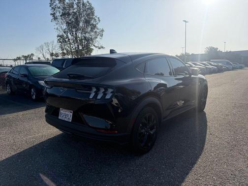 SHADOW BLACK 2024 Ford Mustang Mach-E Select