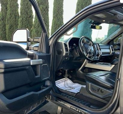 CARBONIZED GRAY 2021 Ford F-350 Lariat