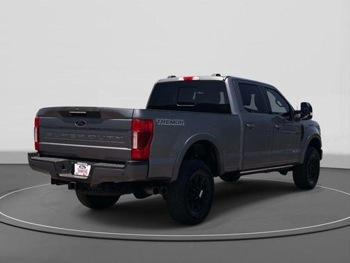CARBONIZED GRAY 2021 Ford F-350 Lariat