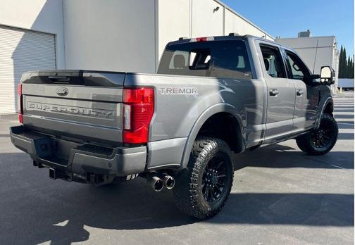 CARBONIZED GRAY 2021 Ford F-350 Lariat