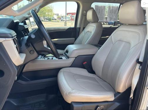 ICONIC SILVER METALLIC 2022 Ford Expedition Limited