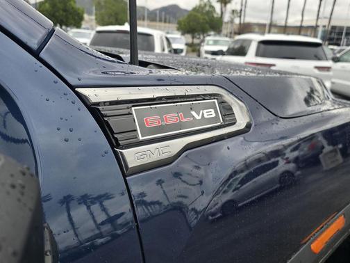 2022 GMC Sierra 2500 AT4