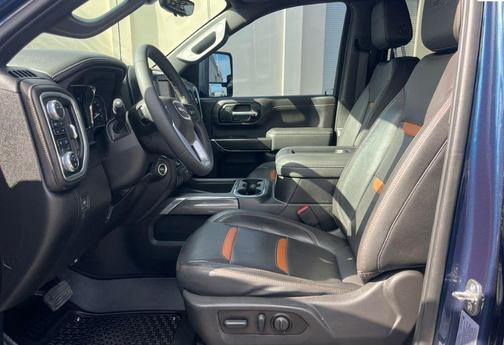 2022 GMC Sierra 2500 AT4