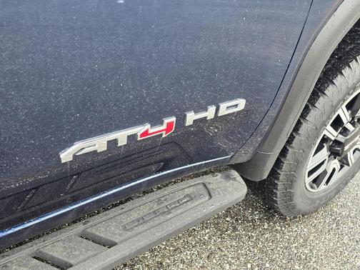 2022 GMC Sierra 2500 AT4