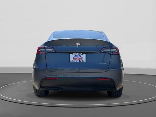 Gray 2022 Tesla Model Y Long Range Dual Motor All-Wheel Drive
