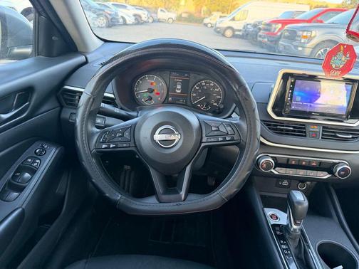 2023 Nissan Altima S FWD