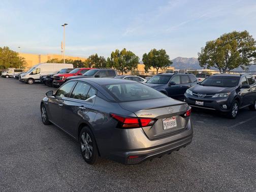 2023 Nissan Altima S FWD