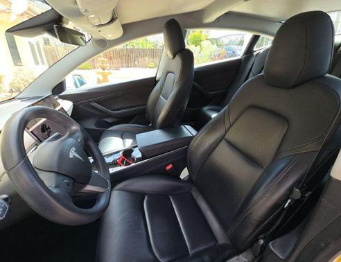 2020 Tesla Model 3 Performance