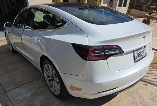 2020 Tesla Model 3 Performance