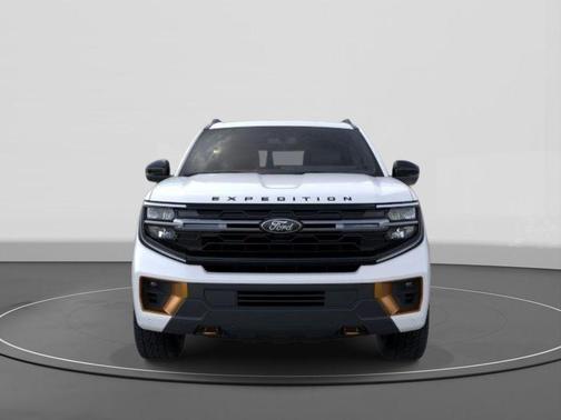 STAR WHITE MET TRI-COAT 2026 Ford Expedition Tremor