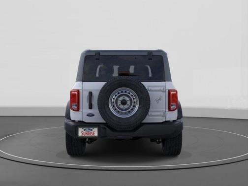 OXFORD WHITE 2026 Ford Bronco Base