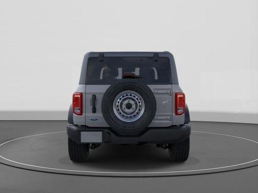 AVALANCHE GRAY 2026 Ford Bronco Base
