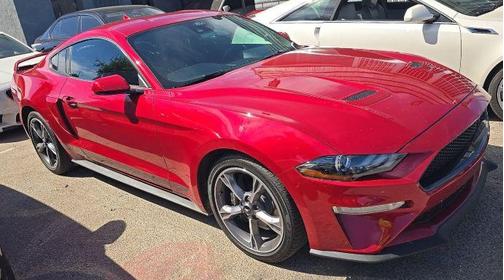 RAPID RED MET TINTED CC 2022 Ford Mustang GT Premium
