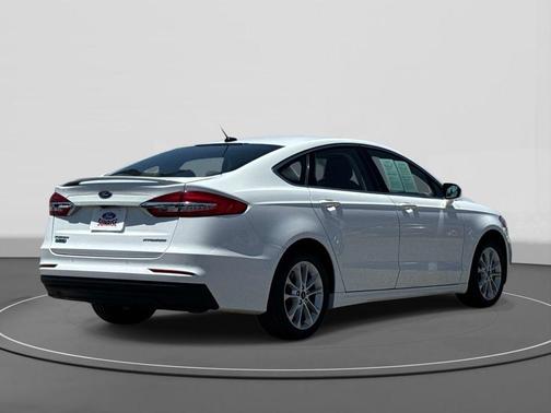 OXFORD WHITE 2019 Ford Fusion Energi Titanium