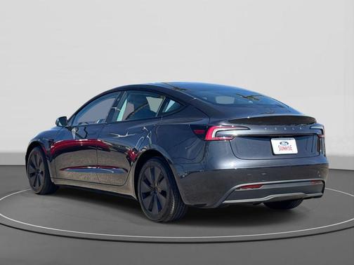 2025 Tesla Model 3 Long Range