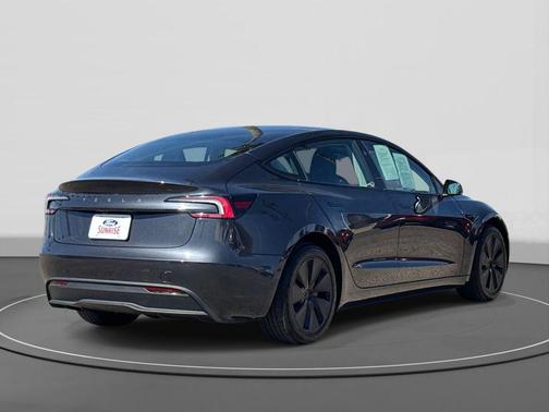 2025 Tesla Model 3 Long Range