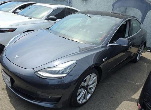 2018 Tesla Model 3 Long Range