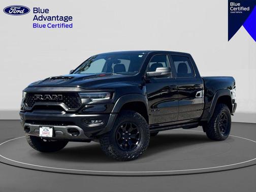 Diamond Black Crystal Pearlcoat 2024 RAM 1500 TRX