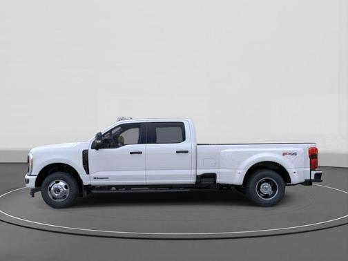 Oxford White 2026 Ford F-350 XL