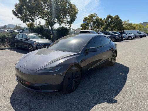 2024 Tesla Model 3 Long Range