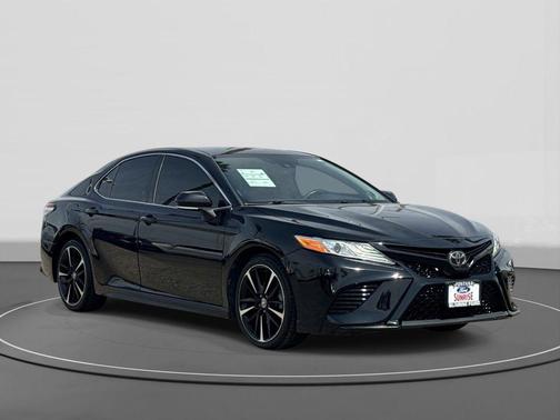 Midnight Black Metallic 2020 Toyota Camry XSE