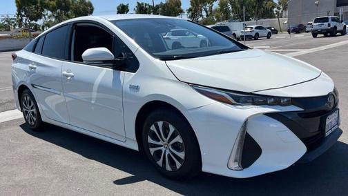 Blizzard Pearl 2020 Toyota Prius Prime XLE