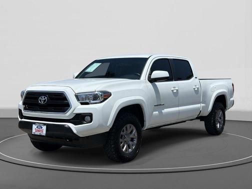 Super White 2016 Toyota Tacoma SR5