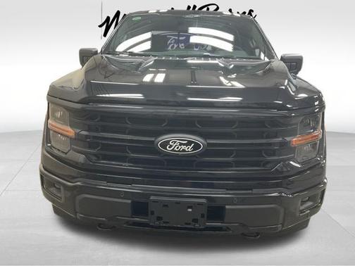 Agate Black Metallic 2026 Ford F-150 XLT