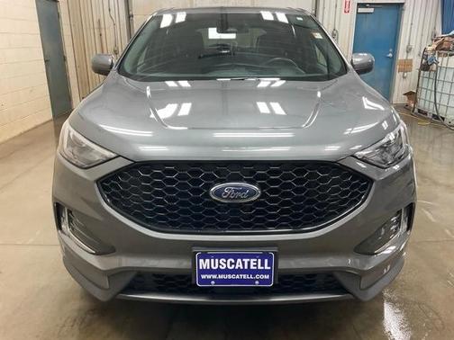 2022 Ford Edge ST Line