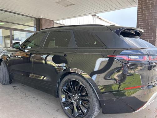 2020 Land Rover Range Rover Velar R-Dynamic HSE