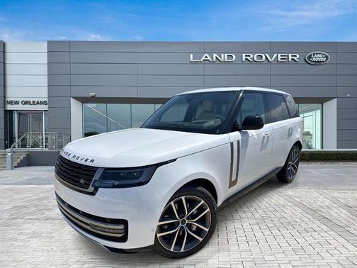 Ostuni Pearl White 2026 Land Rover Range Rover P400 SE