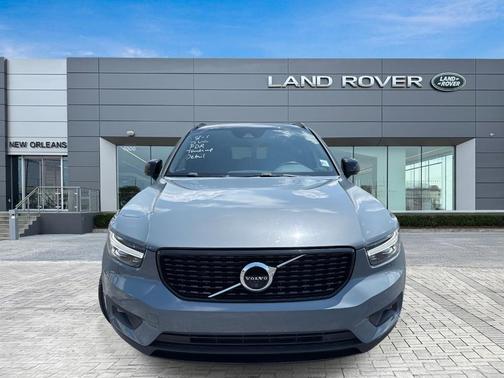 2021 Volvo XC40 T5 R-Design