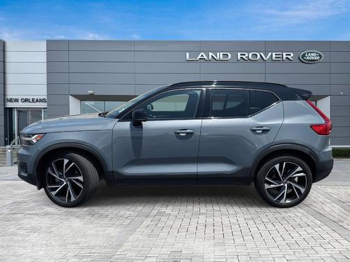 2021 Volvo XC40 T5 R-Design