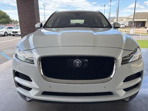 2020 Jaguar F-PACE 30t Portfolio