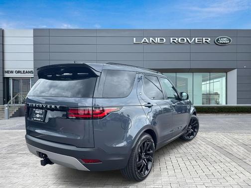 2025 Land Rover Discovery P300 S