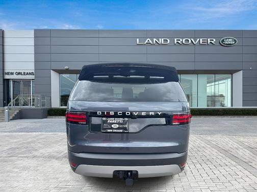 2025 Land Rover Discovery P300 S