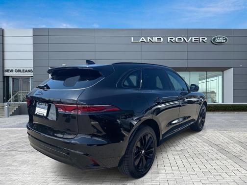 2024 Jaguar F-PACE P250 R-Dynamic S
