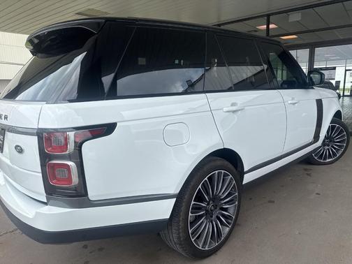 2022 Land Rover Range Rover P525 HSE Westminster