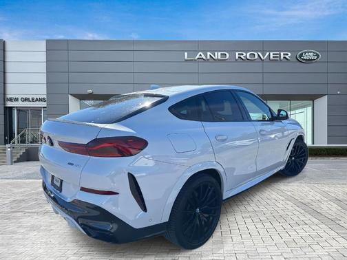 2022 BMW X6 xDrive40i