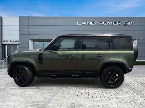 Woolstone Green 2026 Land Rover Defender P500 X-Dynamic SE