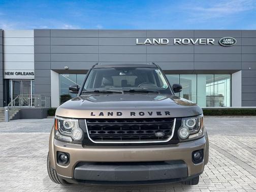 2016 Land Rover LR4 Base