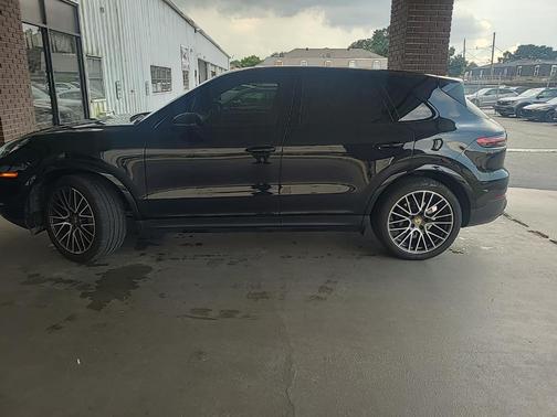 2019 Porsche Cayenne S